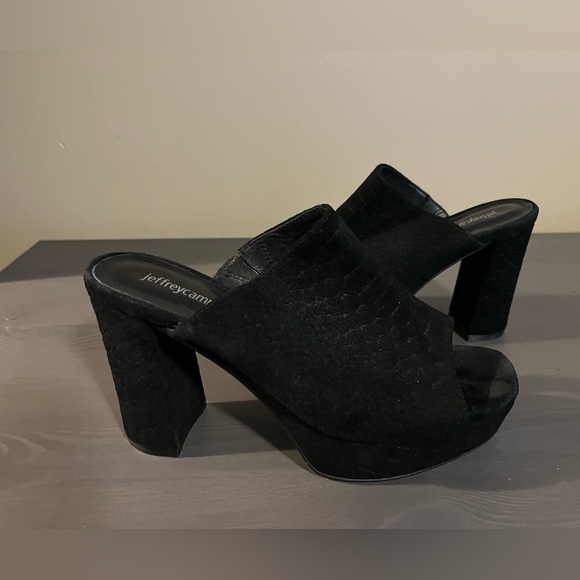 Jeffrey Campbell Pilar Platform Slide - Picture 2 of 7